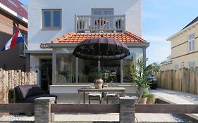 Casa Duna Close To The Beach, City Centre, Dunes And Parking Area